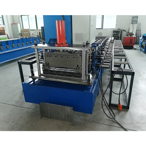 Manufacturer Several Profiles Adjustable Guardrail Restraint Construction Highway Road Guard Beam Forming Machine