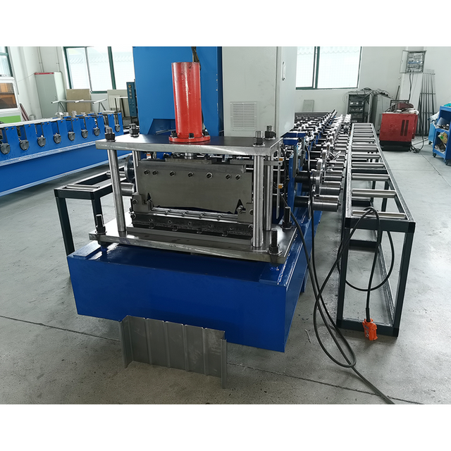 Manufacturer Several Profiles Adjustable Guardrail Restraint Construction Highway Road Guard Beam Forming Machine